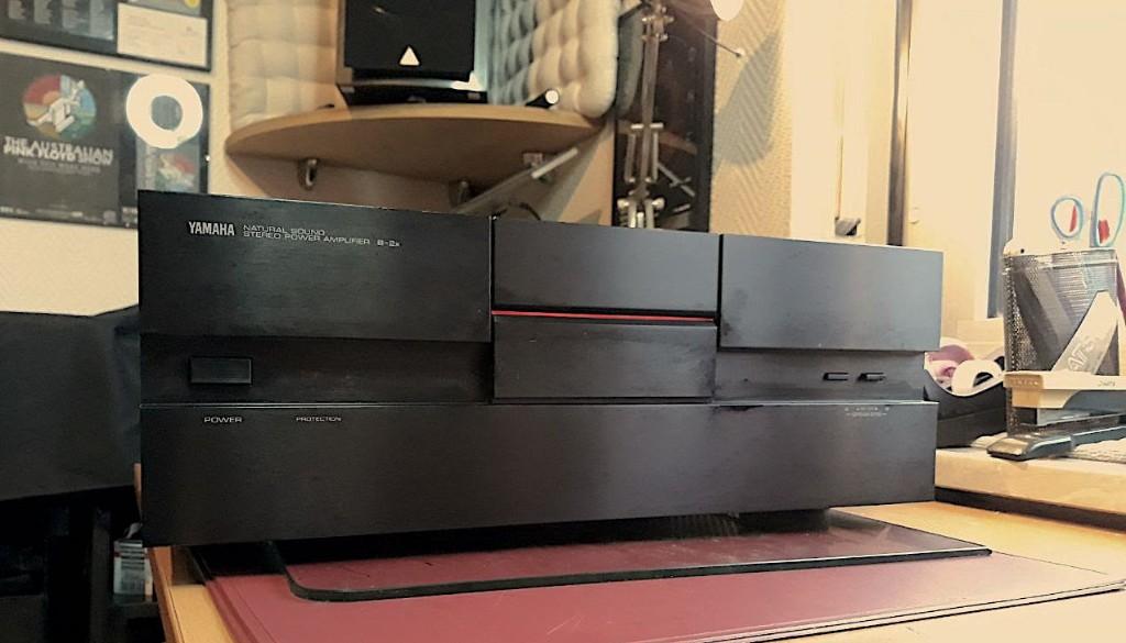 YAMAHA B-2X eindversterker, Ophalen, Zo goed als nieuw, 120 watt of meer, Yamaha