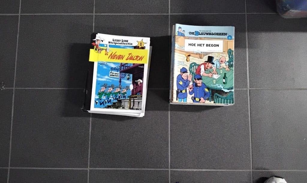 lucky luke& de blouwbloezen, Boeken, Meerdere stripboeken, Ophalen, Nieuw, Dupuis