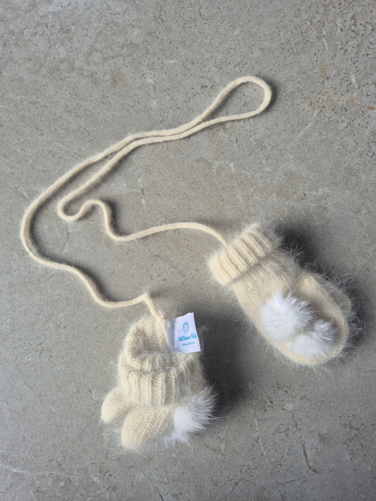 Moufles bébé - cachemire & pompons vison véritable, Mitaines, Garçon ou Fille, Taille 74, Comme neuf