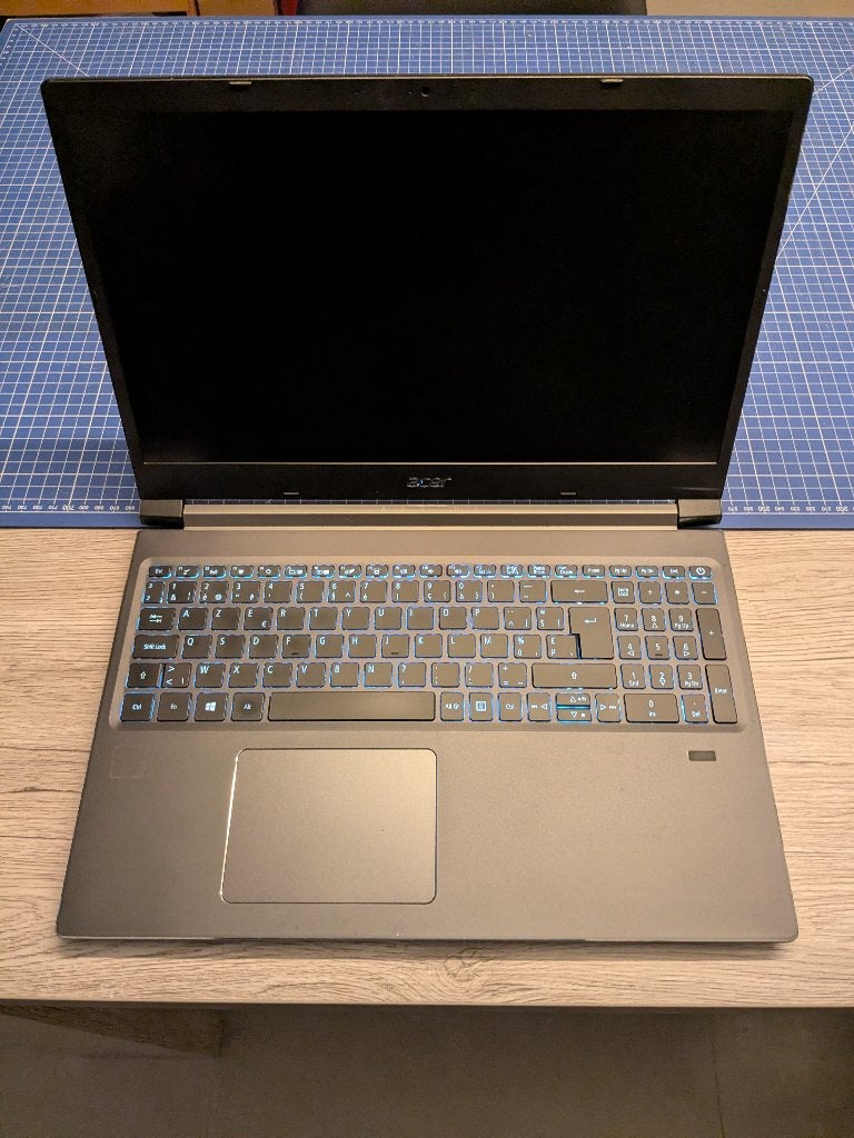 Acer A715-54G (15,6"-i7-9750H-16GB-512GB+1TB-GTX 1650), 512GB SSD + 1TB HDD, Gebruikt, Met videokaart, 2 tot 3 Ghz