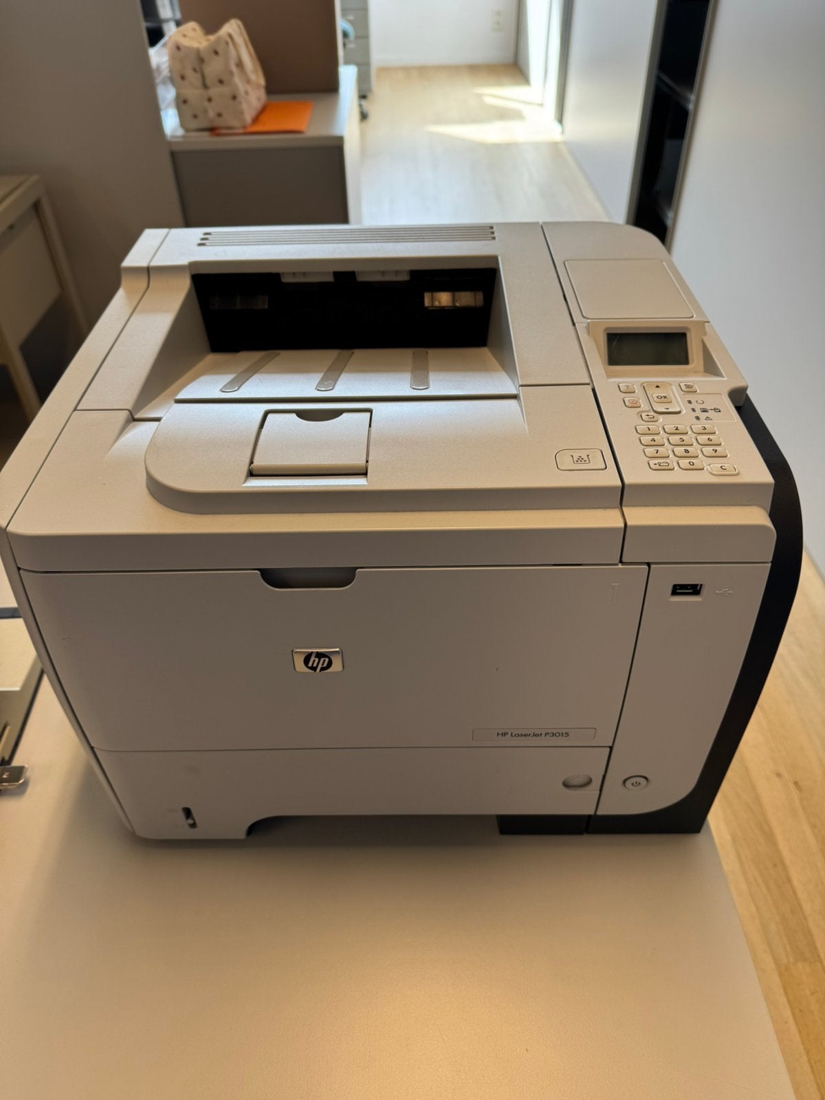 HP LaserJet P3015, Computers en Software, Printers, Ophalen, Zwart-en-wit printen, Printer, Zo goed als nieuw