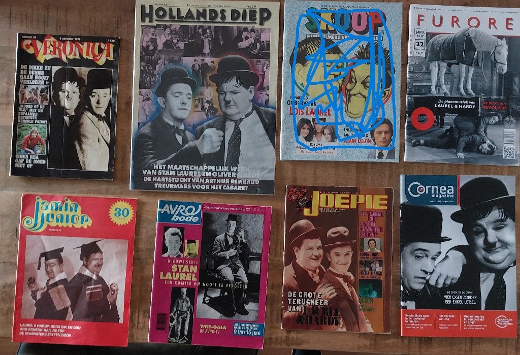 Laurel & Hardy Tijdschriften 7 stuks, Ophalen of Verzenden, Gelezen, Muziek, Film of Tv