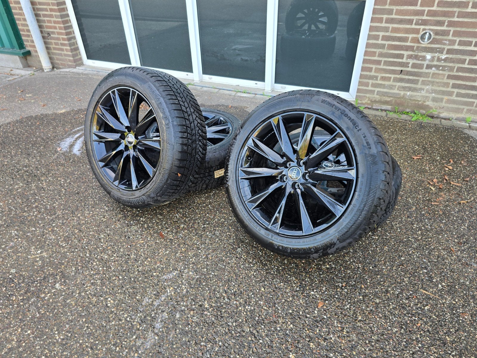 Te koop zgan Winterwielen Audi Lamina 20 inch + Conti TS850P, Autos : Pièces & Accessoires, Pneus & Jantes, Pneus hiver, 255 mm