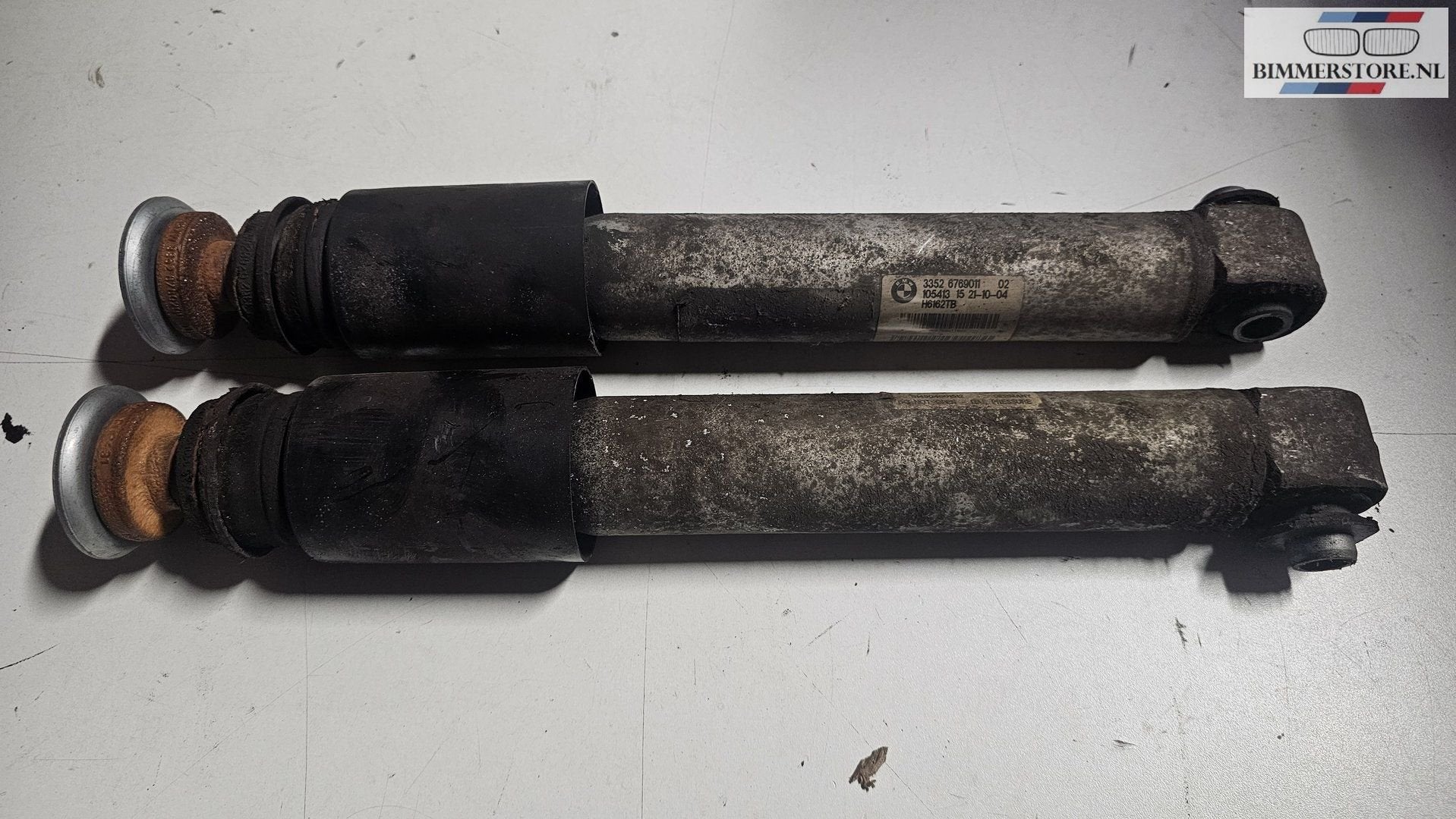 Schokdemper set veerpoot achterzijde BMW 5 serie E60 + LCi, Gebruikt, -, Ophalen of Verzenden, -