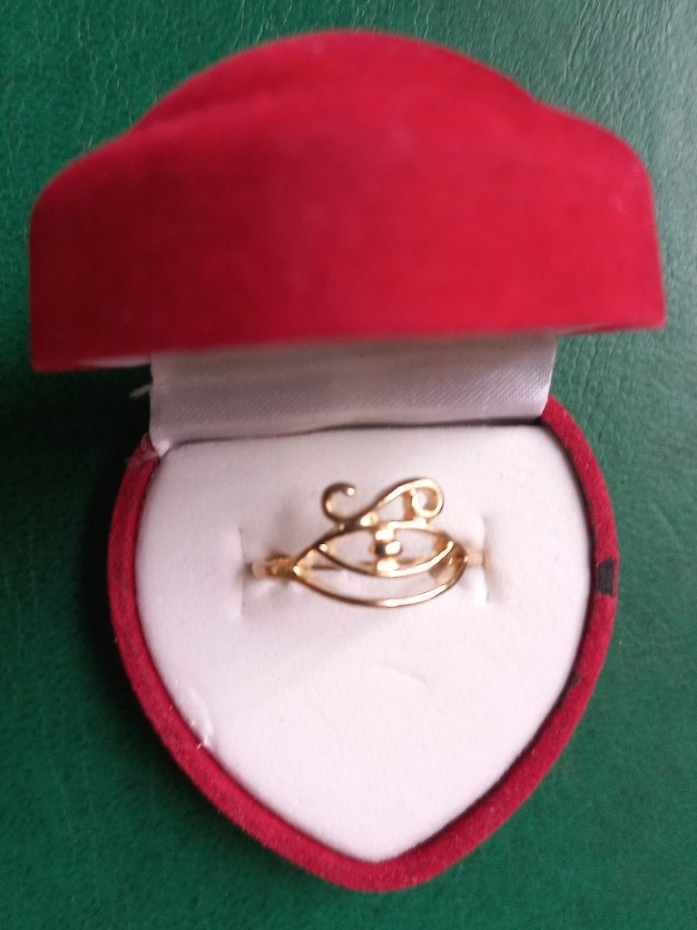 Bague - couleur or - œil (NOUVEAU), Bijoux, Sacs & Beauté, Bagues, Neuf, Enlèvement ou Envoi, Or, Plus petit que 17