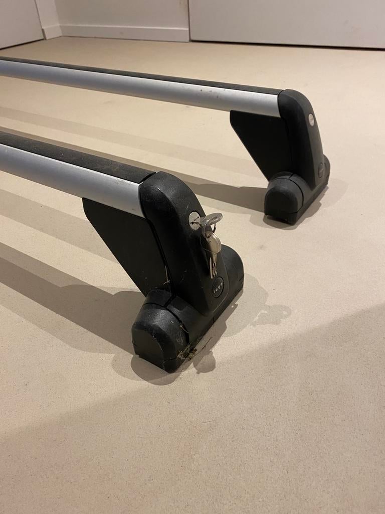 Dakdragers voor VW T6, Ophalen, Zo goed als nieuw