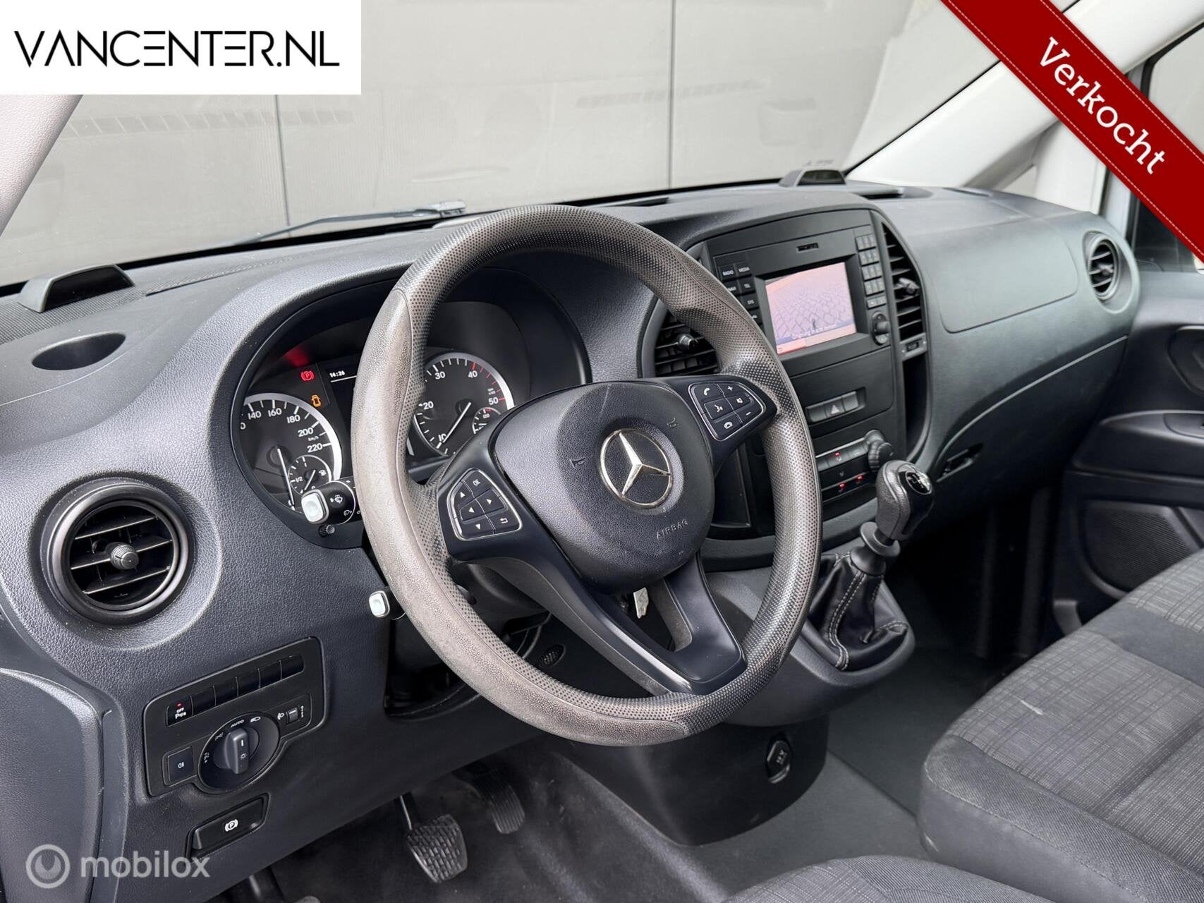 Mercedes Vito Bestel 111 CDI Lang Airco APK Trekhaak Bankje, Auto's, Stof, Gebruikt, Zwart, 4 cilinders