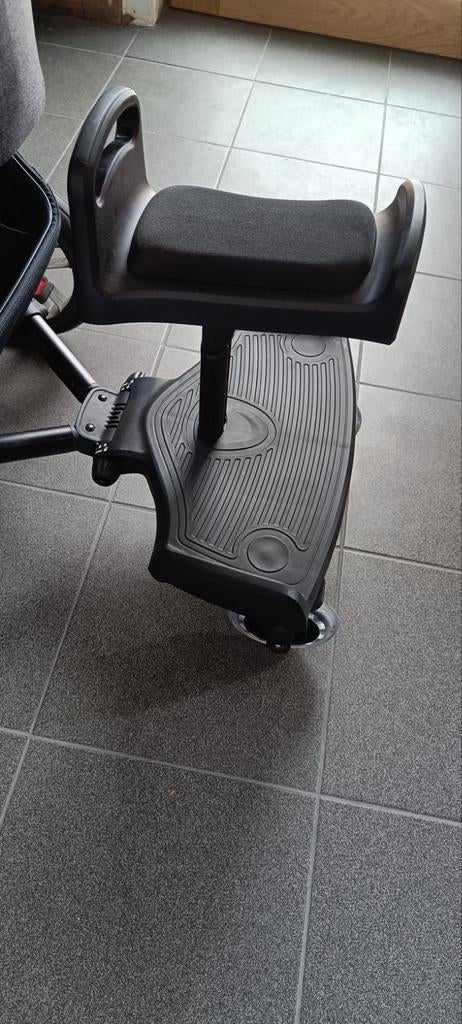 Meerijdplankje met zitting - universeel, Kinderen en Baby's, Buggy's, Ophalen, Nieuw