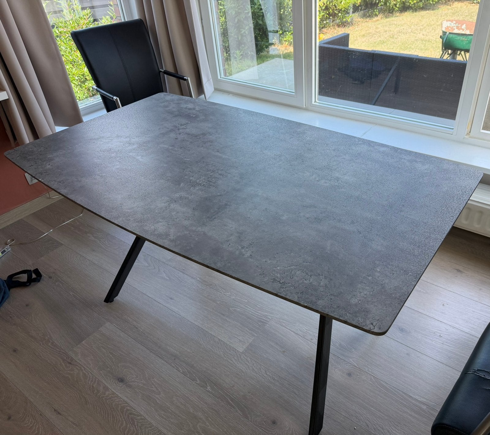 Eettafel, Quatre personnes, 150 à 200 cm, Enlèvement, Utilisé
