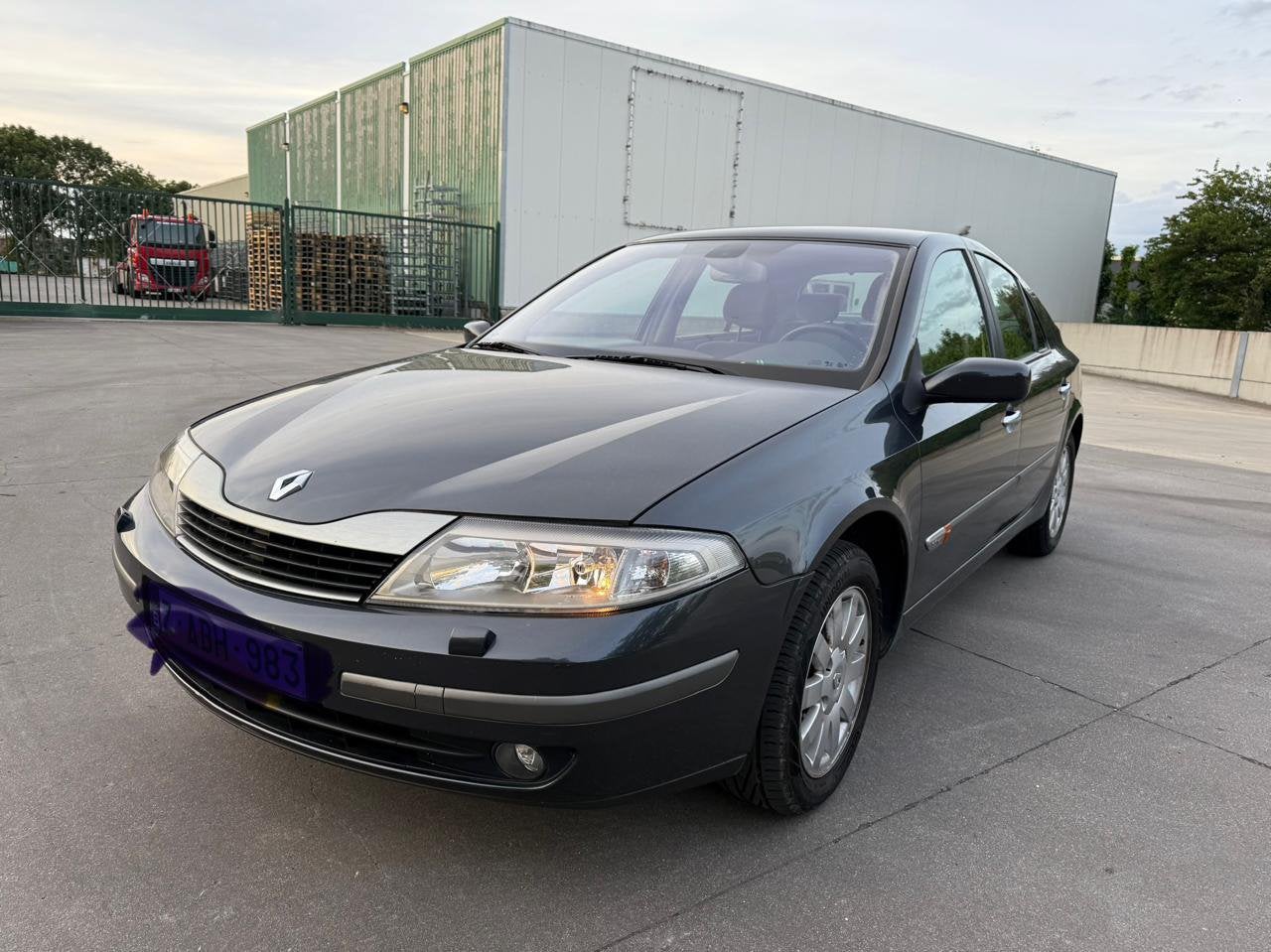 Renault laguna automat benzine, Auto's, Renault, Laguna, Berline, 5 deurs, Particulier