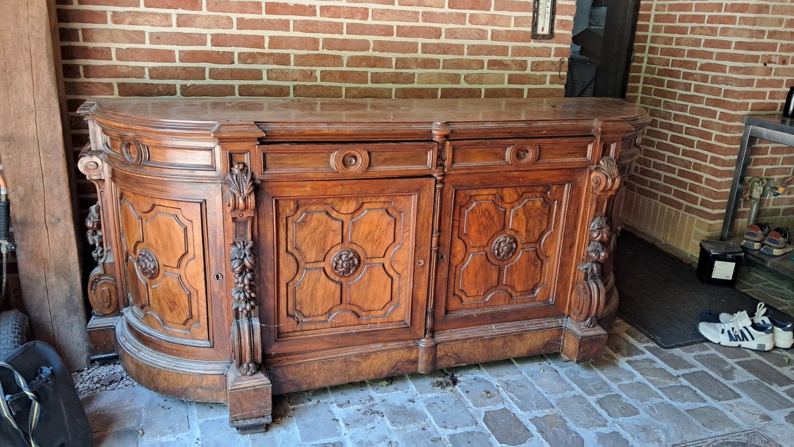 Mooie antieke kast, Ophalen