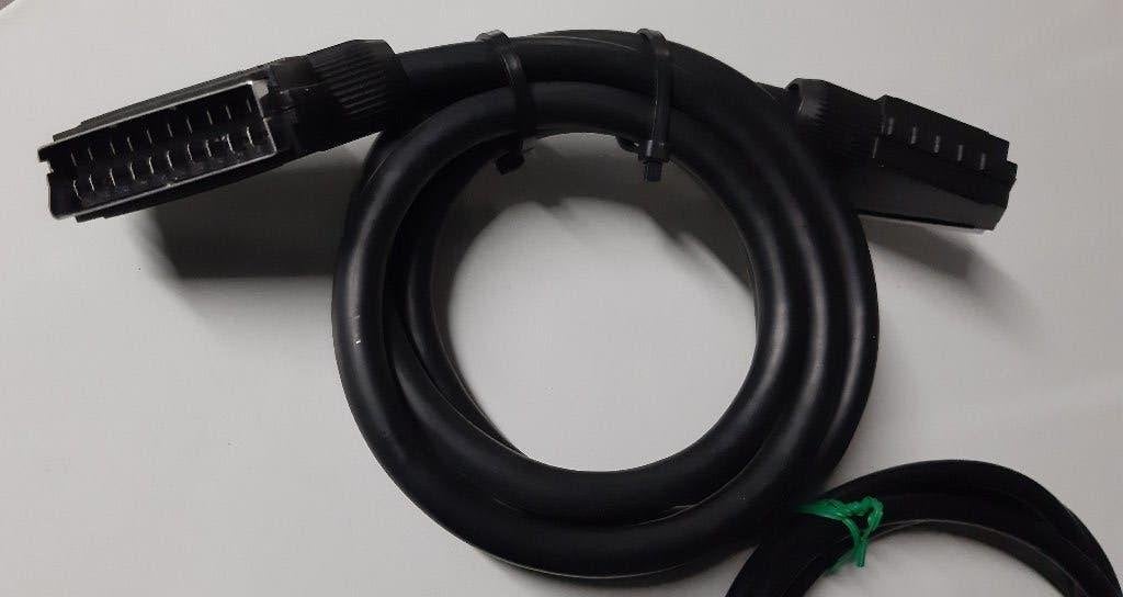 Scartkabel, Audio, Tv en Foto, Audiokabels en Televisiekabels, Ophalen of Verzenden, Nieuw, Minder dan 2 meter, Scartkabel