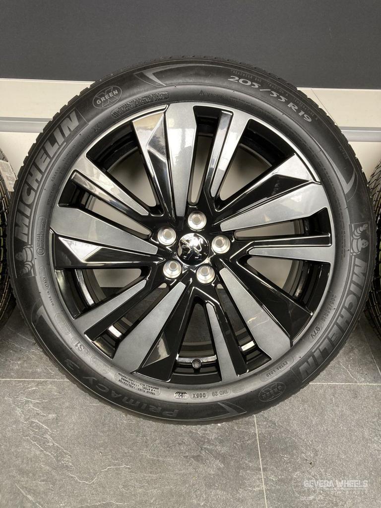 19” originele Peugeot 3008 / 5008 GT velgen + banden 5x108, Autos : Pièces & Accessoires, Pneus & Jantes, Pneus et Jantes, Pneus été