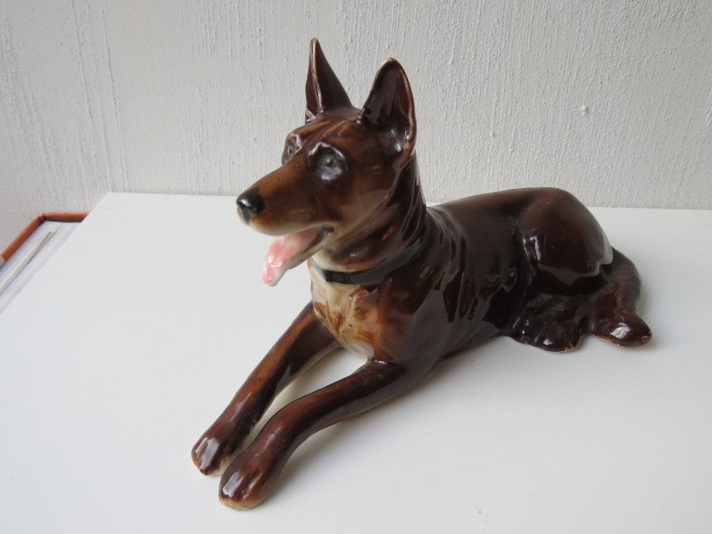 Figurine de chien de berger en porcelaine numérotée, Enlèvement ou Envoi