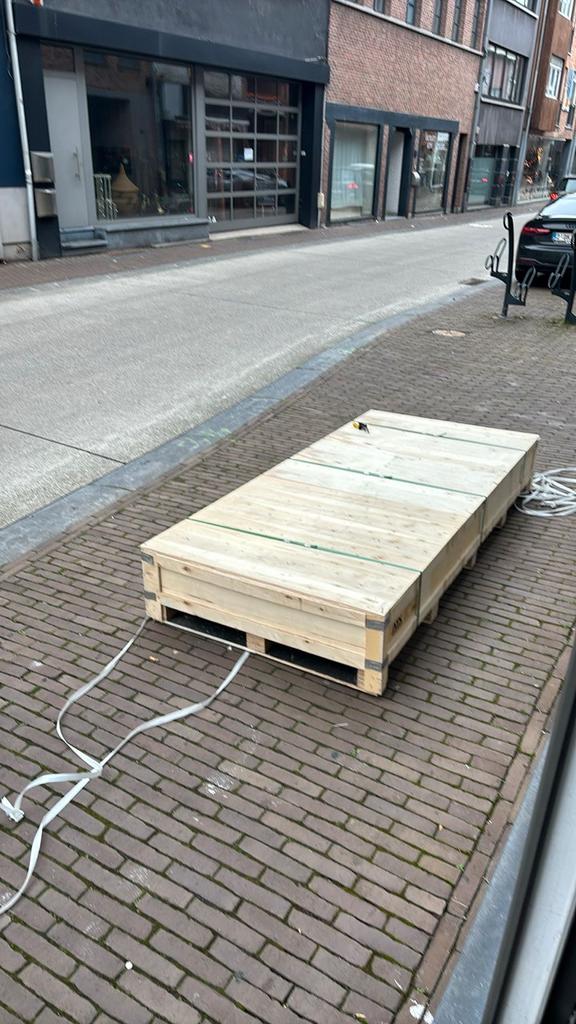 Grote kist 1,95 cm op 90 cm - GRATIS, Ophalen, Zo goed als nieuw