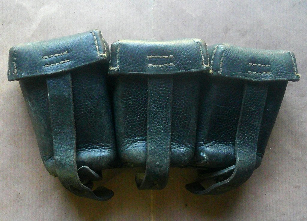 Cartouchière 98K allemande datée de 1940 garnitures en fer, Collections, Envoi, Armée de terre, Autres types