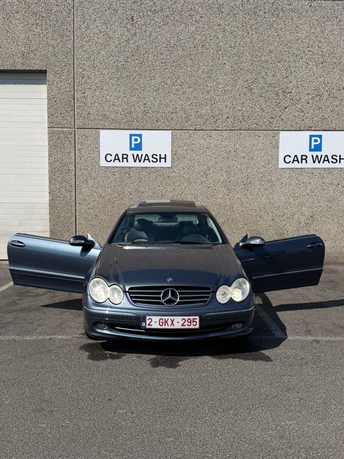 Mercedes clk 240 moteur 280, Auto's, Automaat, Achterwielaandrijving, Zwart, Blauw