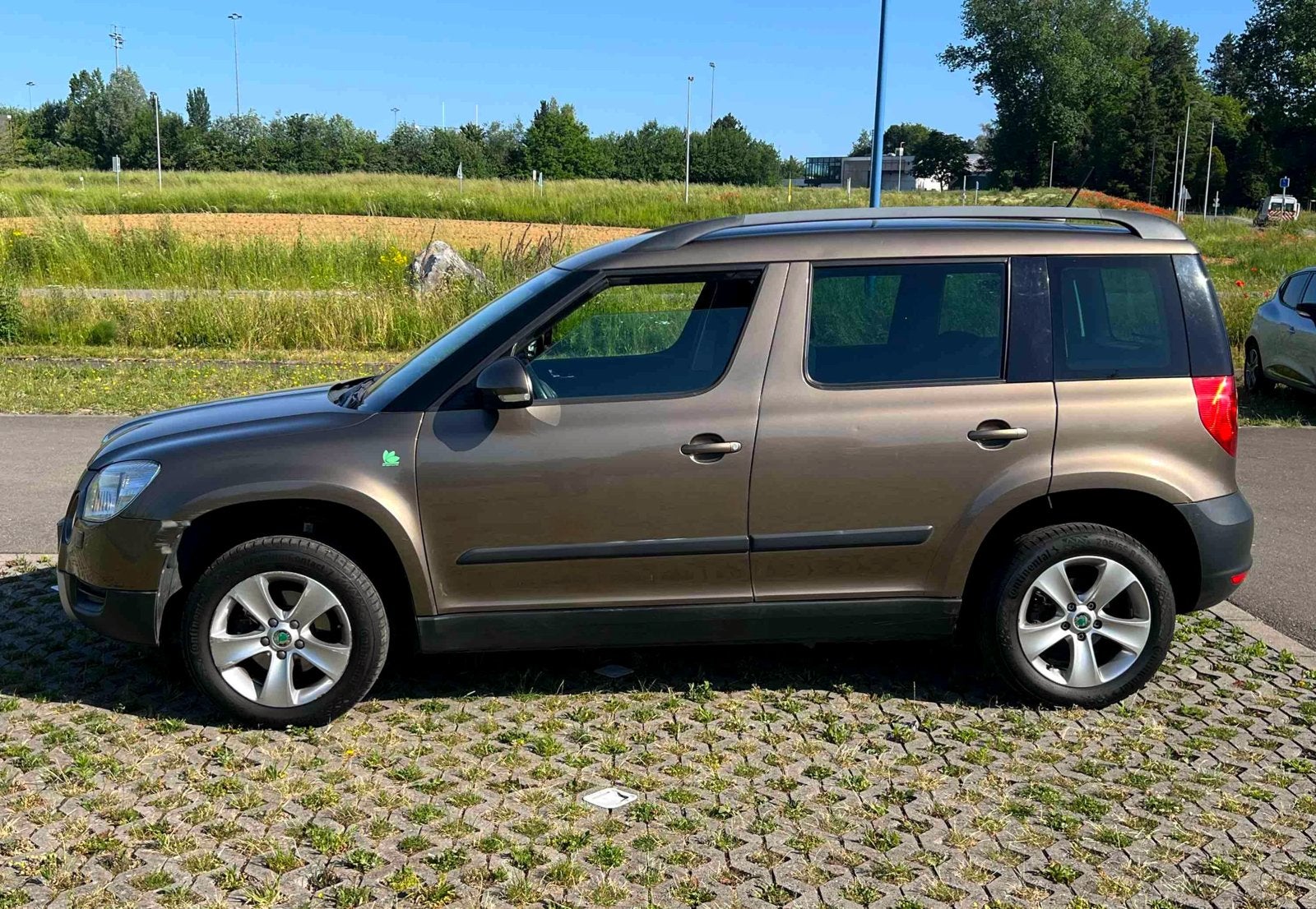 Skoda Yeti SUV Greenline, Autos, Euro 5, https://public.car-pass.be/verify/3316-8780-1924, Noir, 5 portes