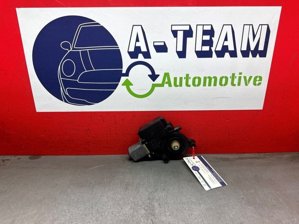 MOTOR RAAMMECHANIEK Polo V (6R) (|0130822530|6R0959802K|), Robert Bosch AG, Gebruikt, Volkswagen, Robert-Bosch-Allee 1
74232  Abstatt, DE