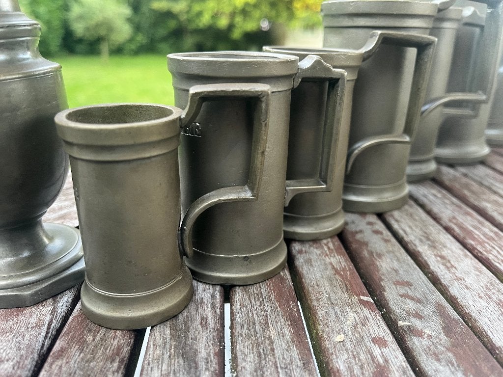Collection ancienne d'objets en étain– Mesures, cafetière..., Antiquités & Art, Enlèvement
