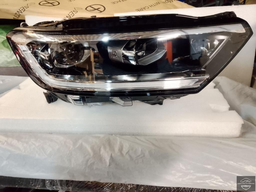 VW T-Roc Facelift IQ Light Vol LED Koplamp Links 2GA941774F, Gebruikt, Volkswagen, Volkswagen AG, Vw@volkswagen.de
