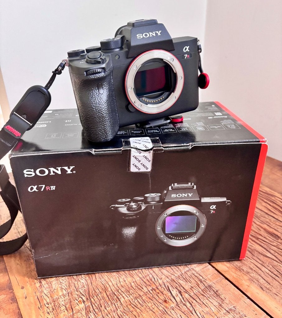 Sony Alpha 7R IV (a7R 4) Boîtier Nu, TV, Hi-fi & Vidéo, Appareils photo numériques, Bluetooth, Enlèvement, Utilisé, Sony