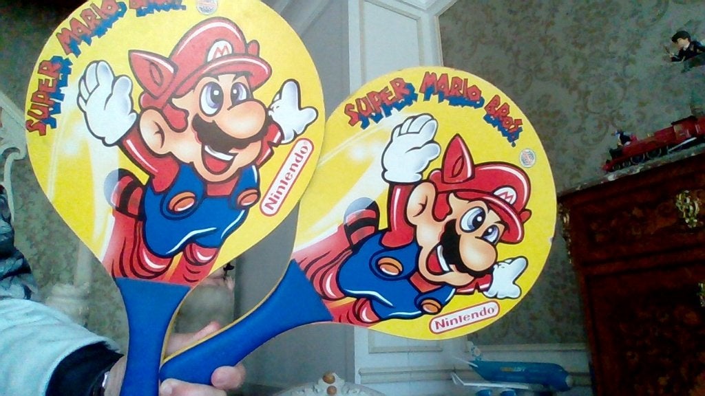 Raquette en bois de plage Mario Bros avec la balle, Ophalen