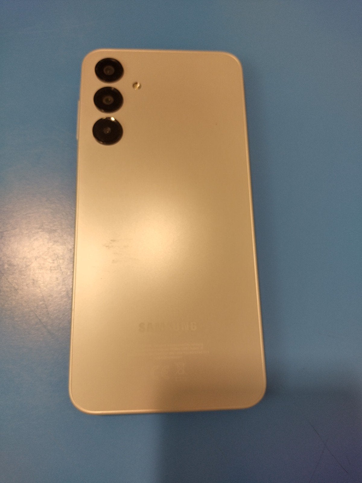 Echange contre iphone, Neuf, Enlèvement ou Envoi, 3 à 6 mégapixels, 128 GB