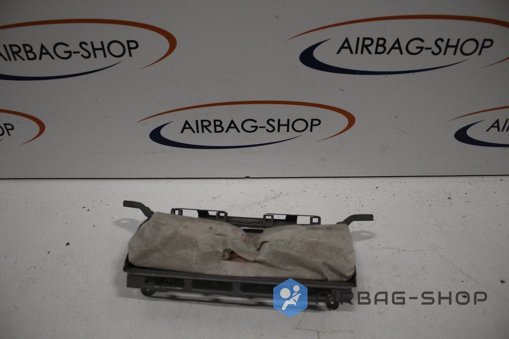 Toyota Auris Knieairbag Knie Airbag 2012 tm 2018 TG11D01002, -, Toyota, Utilisé, -