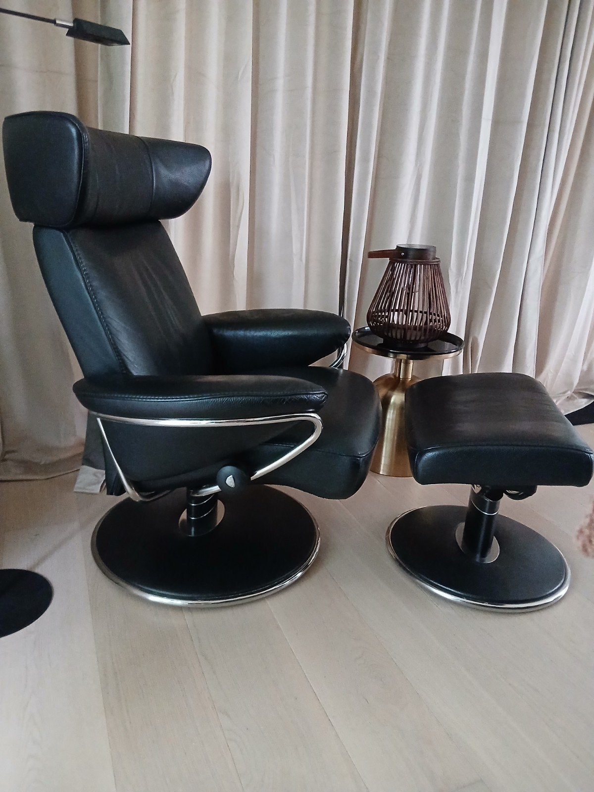 Prachtige leren relax met hocker, Huis en Inrichting, Fauteuils, Leer, Ophalen
