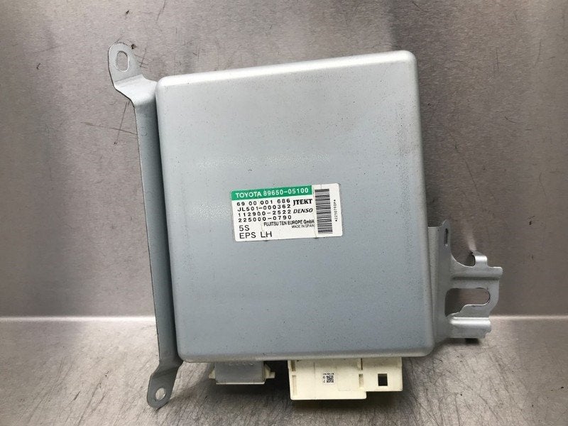 ORDINATEUR DIRECTION ASSISTEE Toyota Avensis Wagon (T27), Utilisé, Toyota