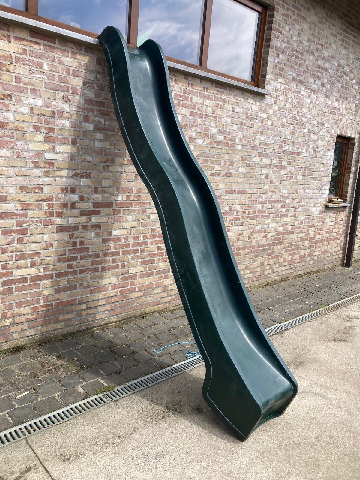Glijbaan, Ophalen, Zo goed als nieuw, Glijbaan