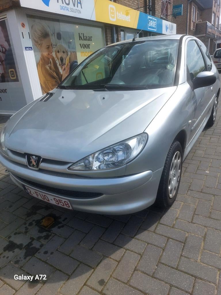 Peaugeot 206 1.4cc, Particulier, Achat