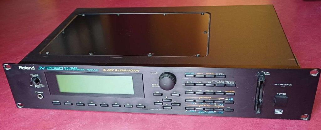 Roland JV-2080 (deux pieces disp, - carte d'ext, à discuter), Musique & Instruments, Enlèvement, Comme neuf, Autres nombres, Roland