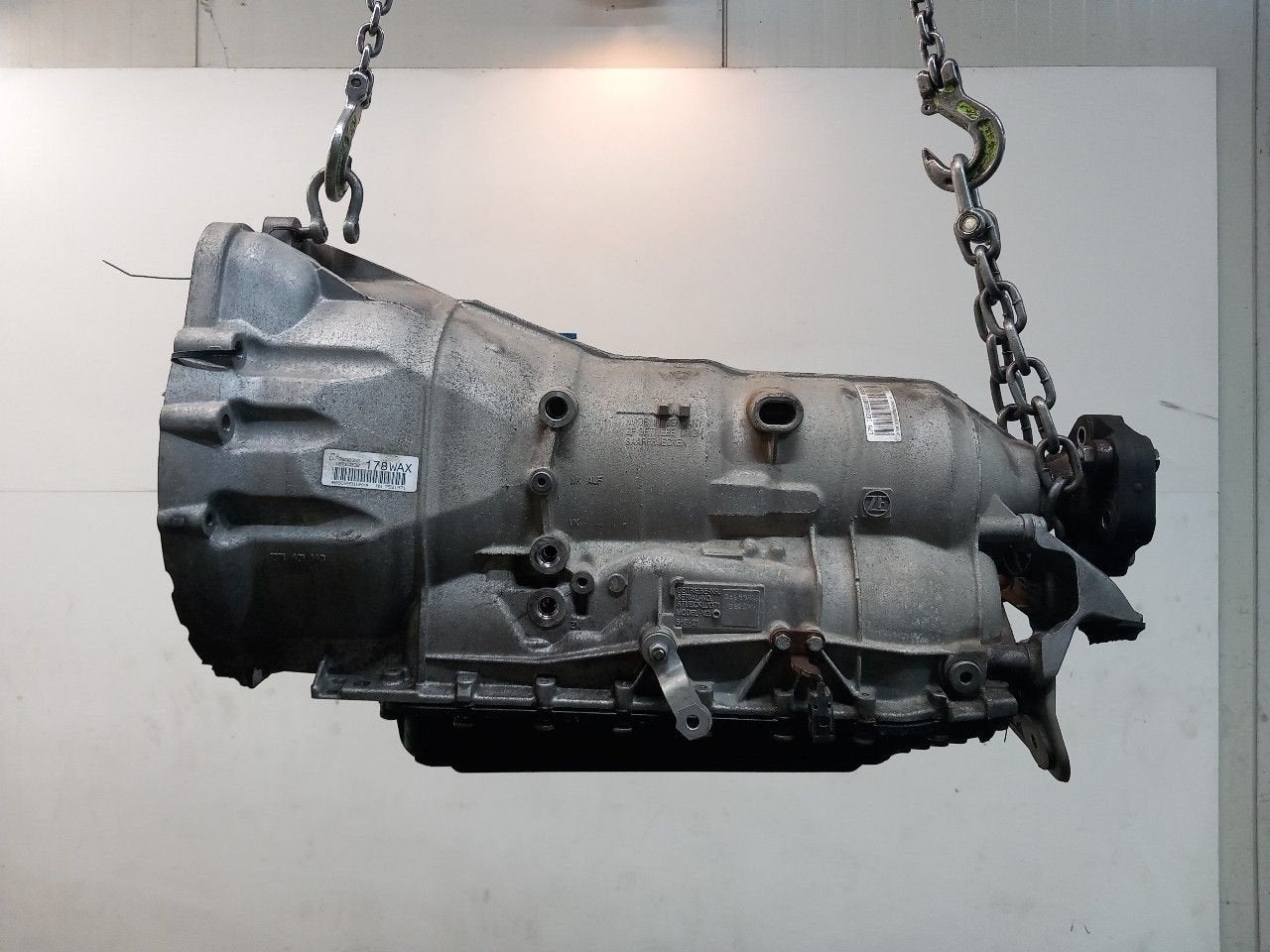 Versnellingsbak automaat BMW 3 serie, Onderdelen@venauto.nl, Van der Ven Autorecycling B.V., Ettenseweg 76, 4706 PB Roosendaal, The Netherlands