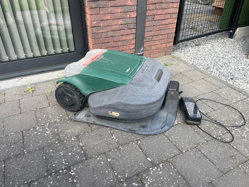 Robotgrasmaaier Robomow RS615, Enlèvement, Comme neuf