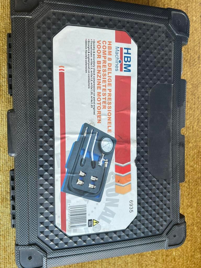 HBM 8 delige pressionele compressietester voor benzine motor, Ophalen, Zo goed als nieuw