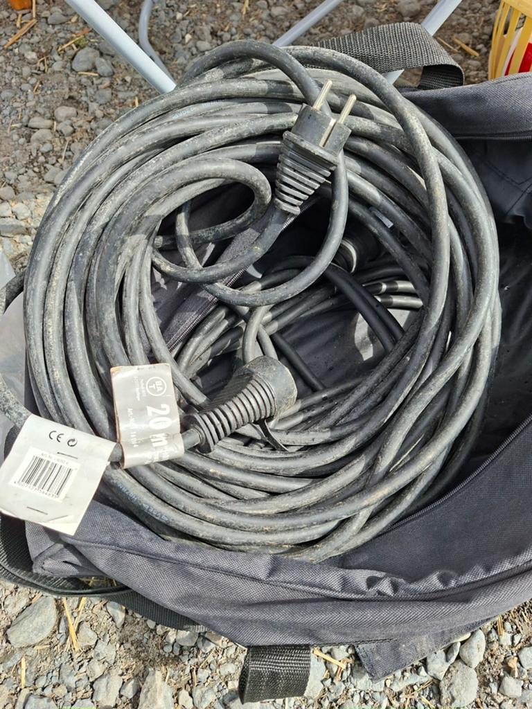 1 câble 20 mètres et 1 câble 10 mètres 2.5mm, Bricolage & Construction, Enlèvement