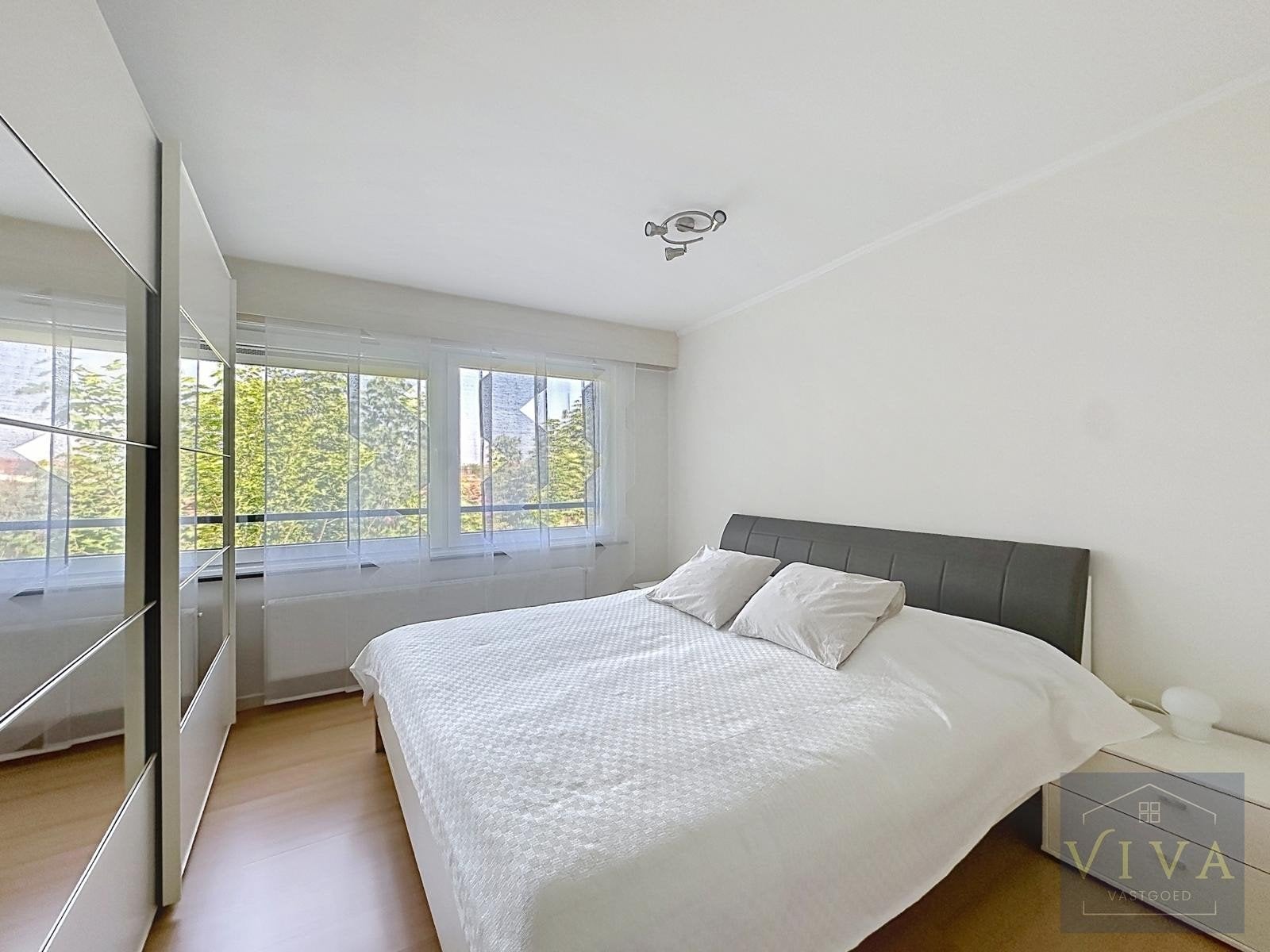 slaapkamer te koop, Ophalen, Zo goed als nieuw