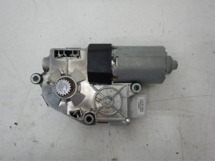 VW Golf 7 Motor Panoramadak, Ophalen of Verzenden, Gebruikt