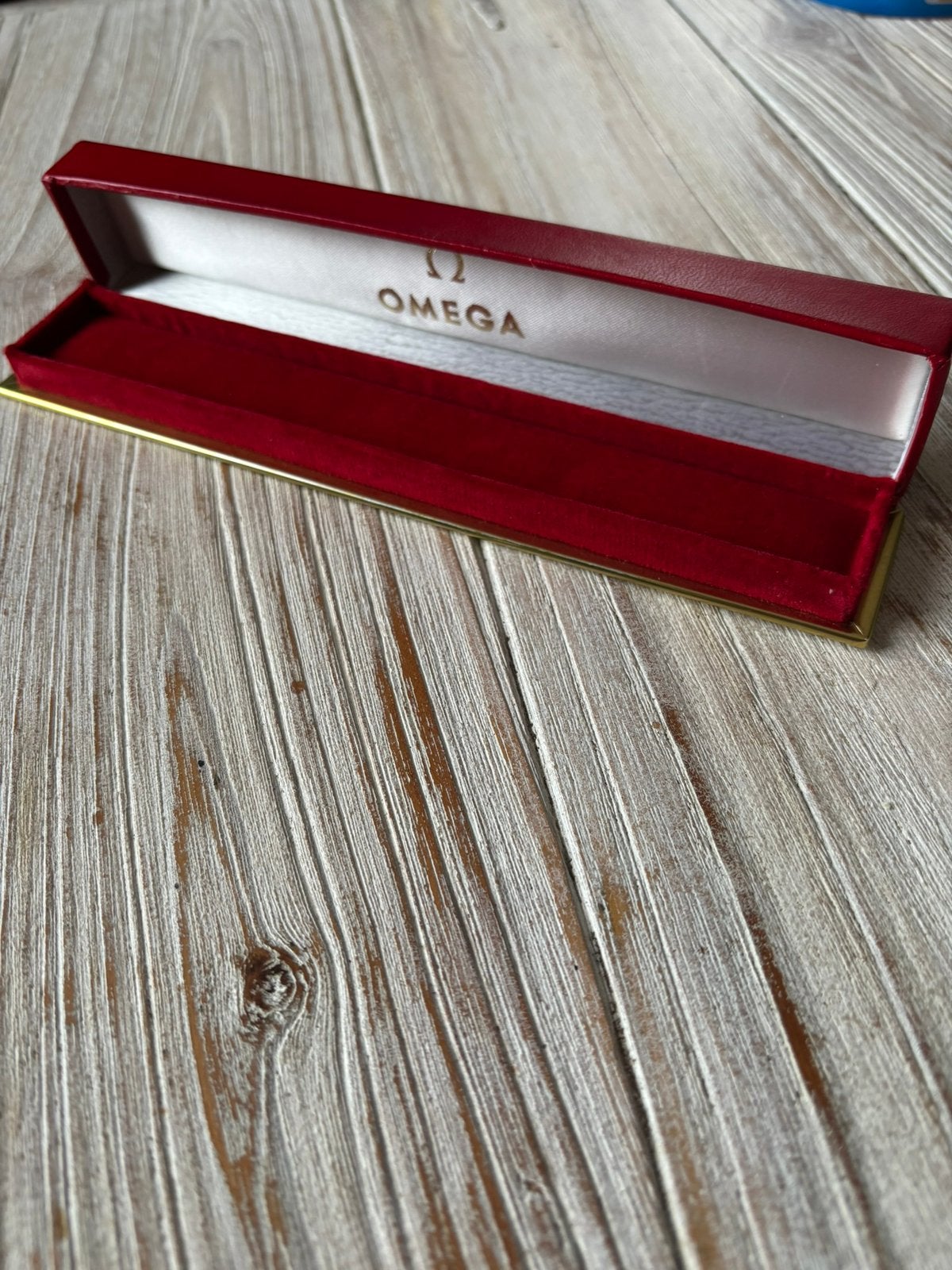 Nieuw Omega box voor dameshorloge., Handtassen en Accessoires, Overige Accessoires, Ophalen of Verzenden, Nieuw