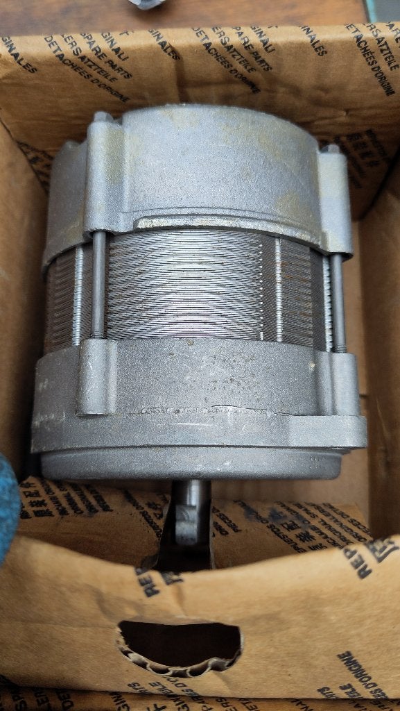 Moteur de brûleur Riello 3008865 (sans câble), Bricolage & Construction, Enlèvement, Neuf, Autres types