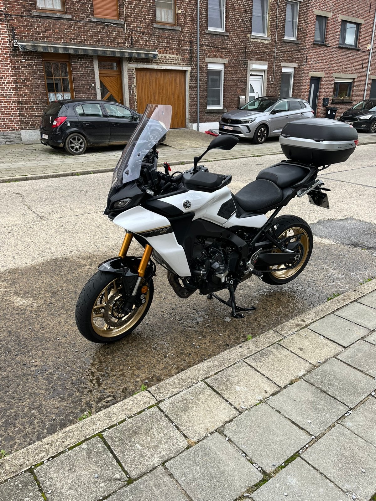 Yamaha tracer 9 gt. 2024, Motos, Permis Moto A, 3 cylindres, Poignées chauffantes, 900 cm³