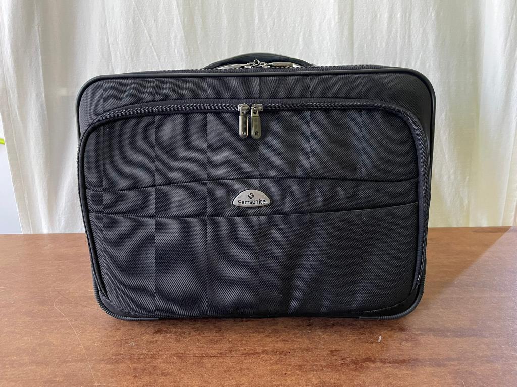 Samsonite laptoptas, Computers en Software, Laptoptassen, Gebruikt, Tabletvak, Ophalen of Verzenden, Zwart
