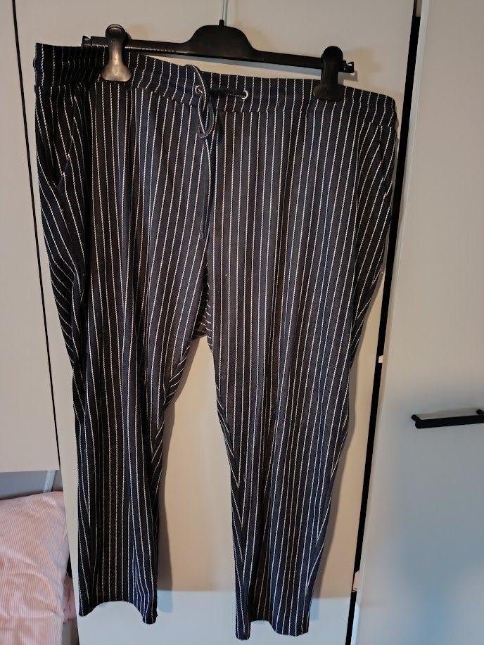 broek(en) up2 fashion 48/50 (doos mei 2026), Kleding | Dames, Grote Maten, Ophalen of Verzenden, Nieuw
