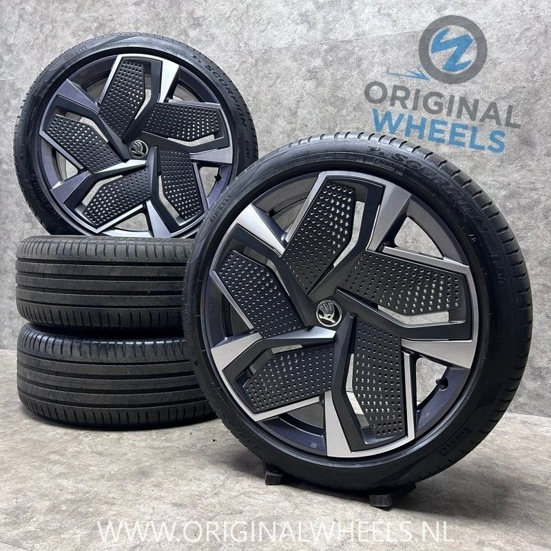 21 inch originele Vision velgen + zomerbanden Skoda Enyaq RS, Gebruikt, -, -, Banden en Velgen