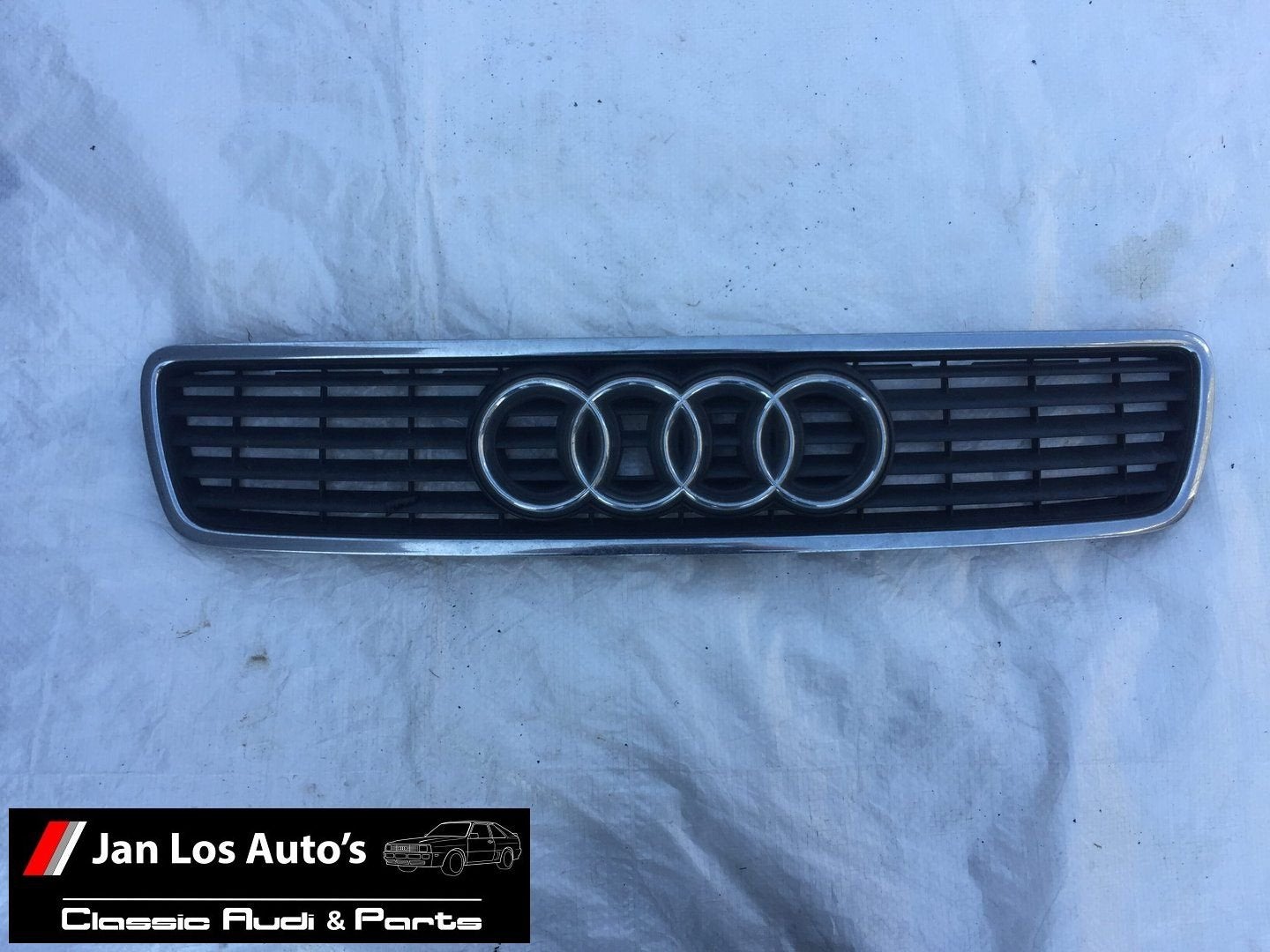 Grille voor zwart Audi A4 B5 ('95-'01) 8D0853651J, -, Audi, Utilisé, -