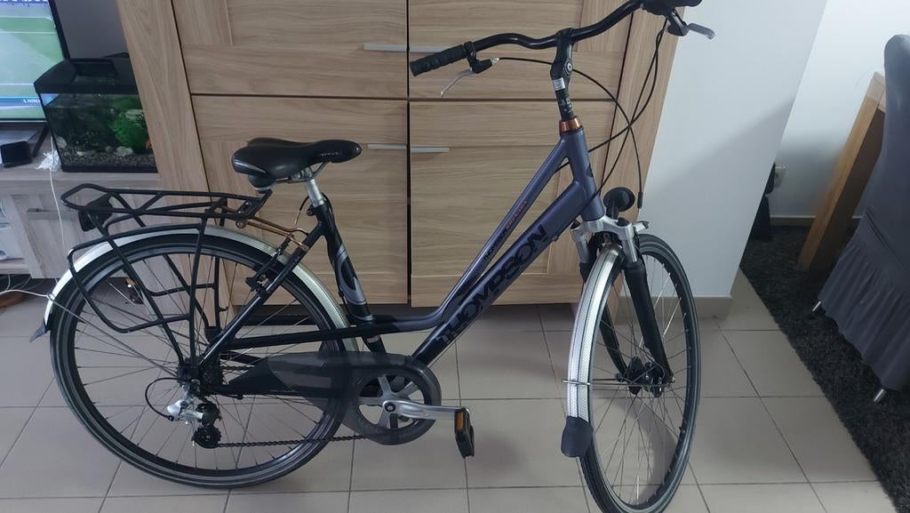 Damesfiets thompson grenada  in goede staat ‍️, Fietsen en Brommers, Fietsen | Vouwfietsen, Ophalen