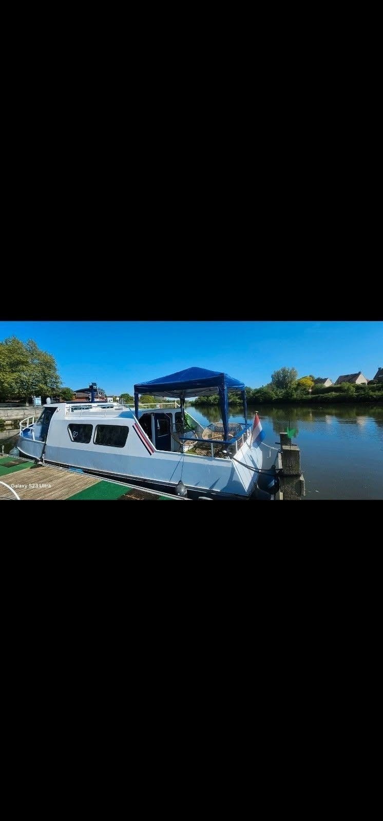 bateau type vedette hollandaise, Ophalen, 10 m, 100 pk, Binnenboordmotor