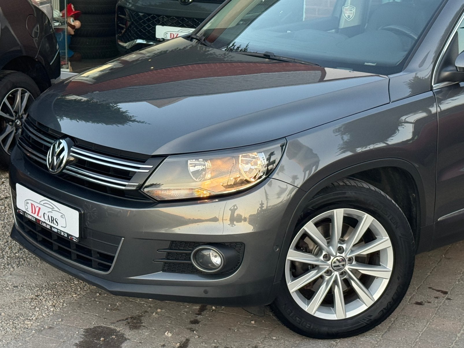 VOLKSWAGEN TIGUAN 2.0 TDI 110PK |NAVI | TOIT PANO | CUIR |, Autos, Volkswagen, Cuir, Argent ou Gris, Euro 6, Entreprise